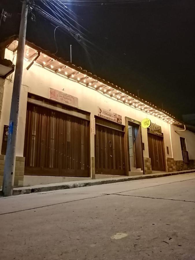 Hostal Colombian Gold San Gil Buitenkant foto
