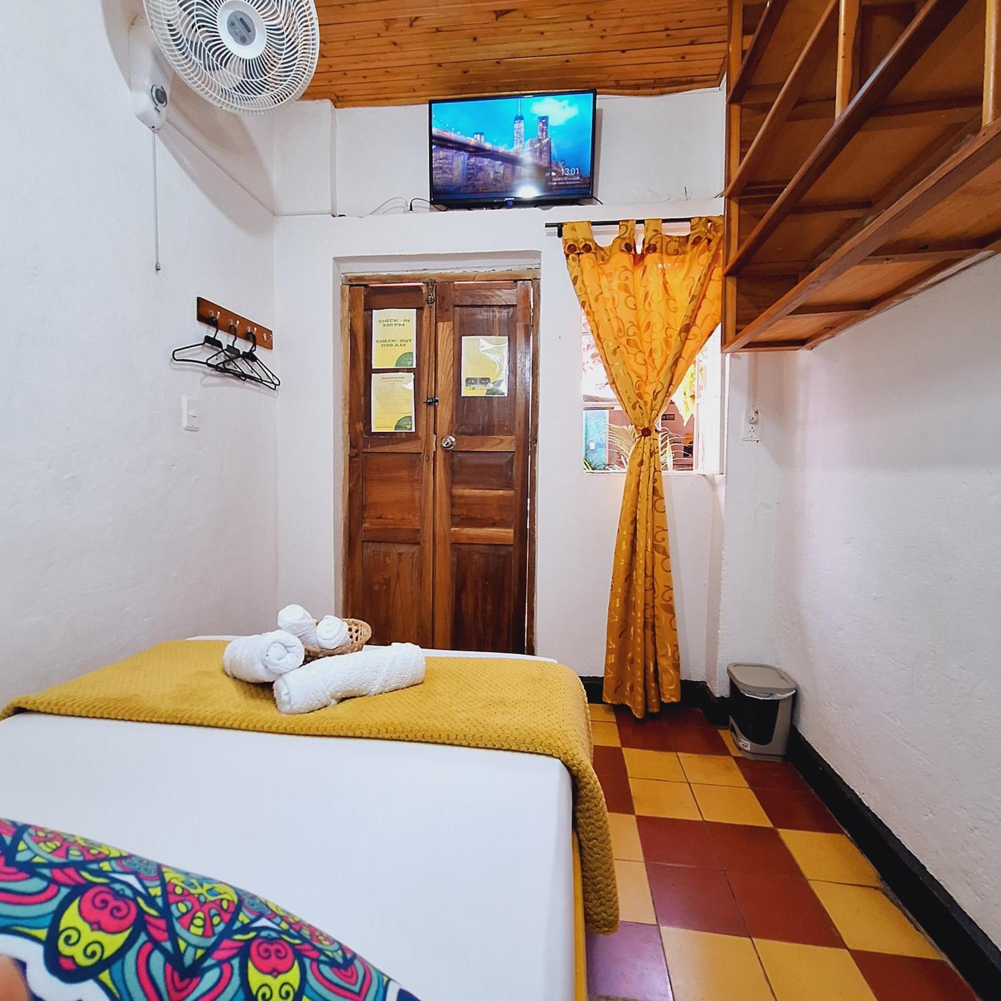 Hostal Colombian Gold San Gil Buitenkant foto
